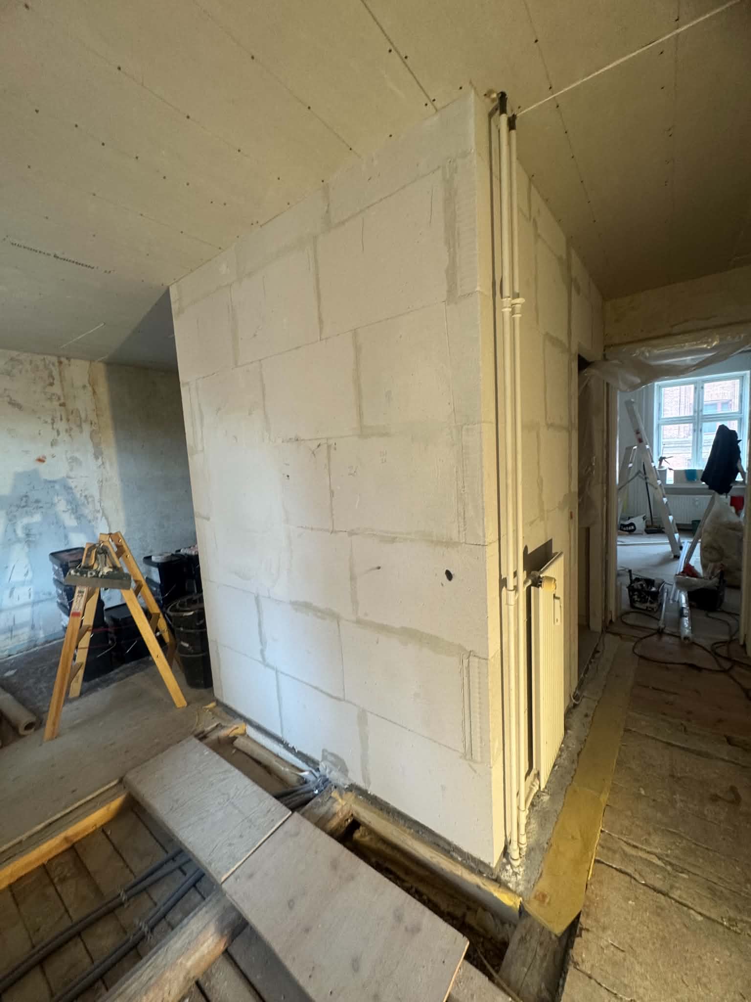 Vægge og loft under renovering